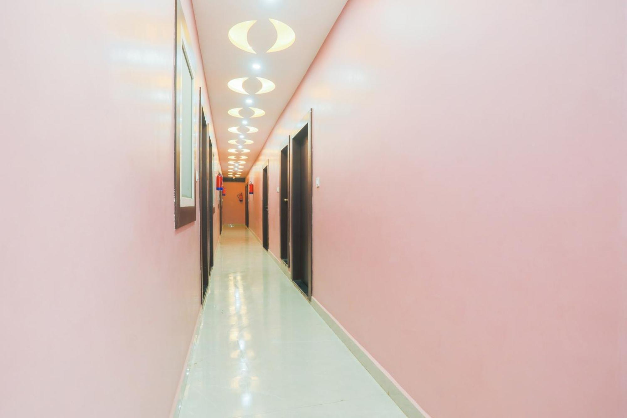 Hotel O Anmol Inn Prayagraj Exterior photo