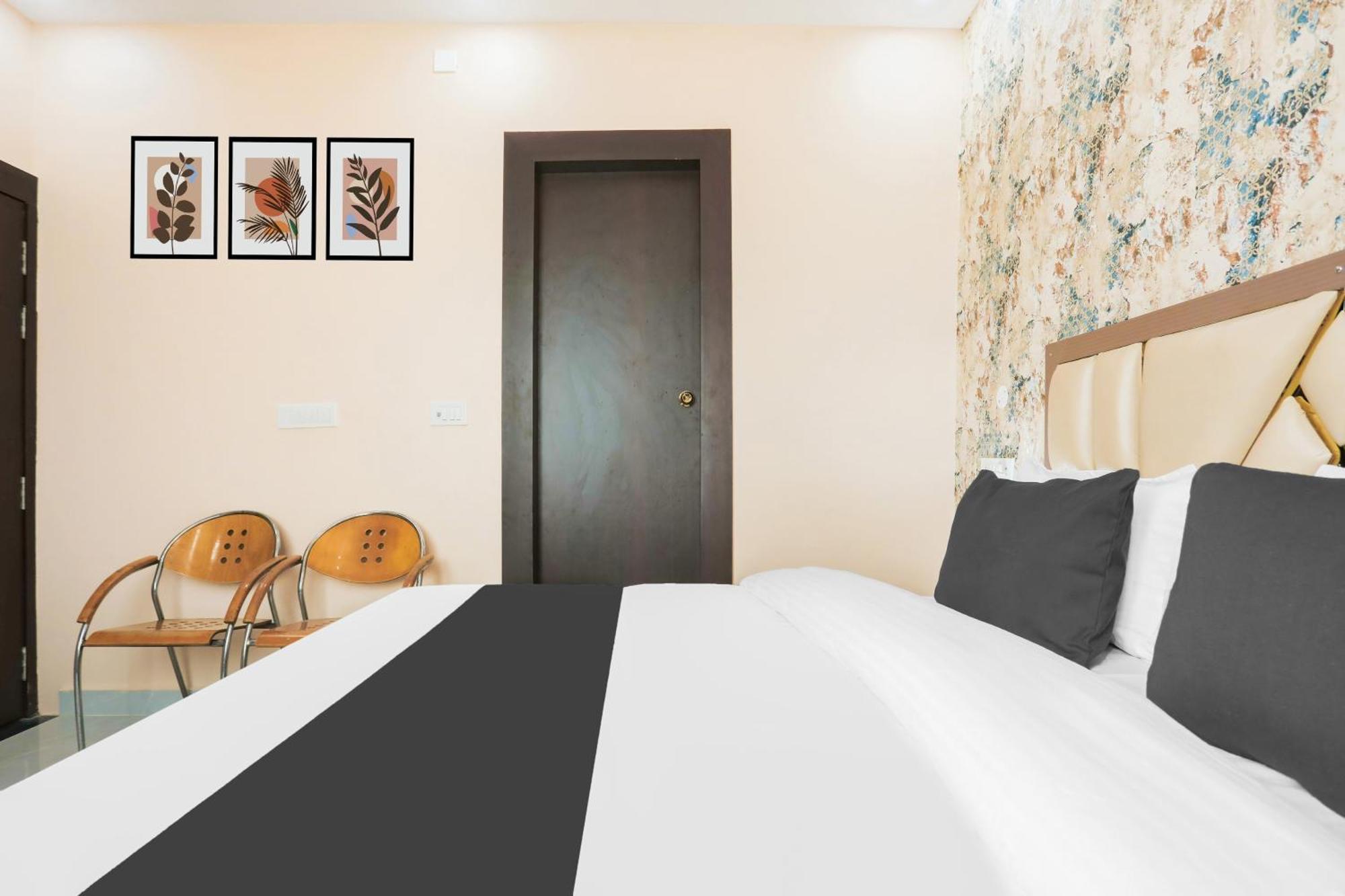 Hotel O Anmol Inn Prayagraj Exterior photo
